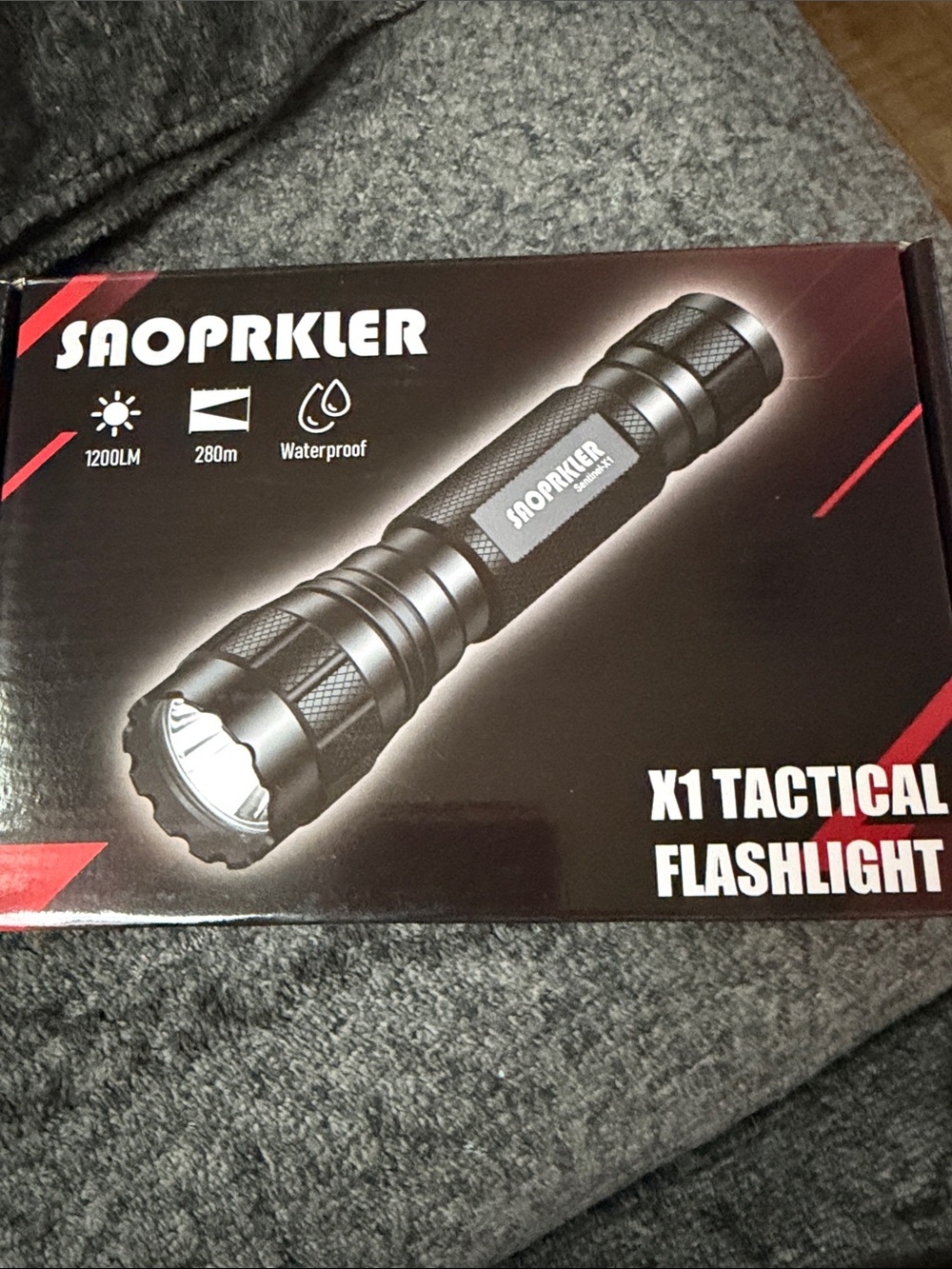 Flashlight packaging